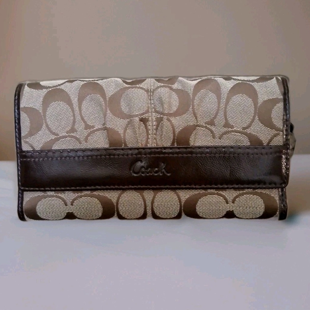 Vintage Coach Soho Pleated Signature Checkbook Wallet Canvas F42819 - Picture 2 of 11